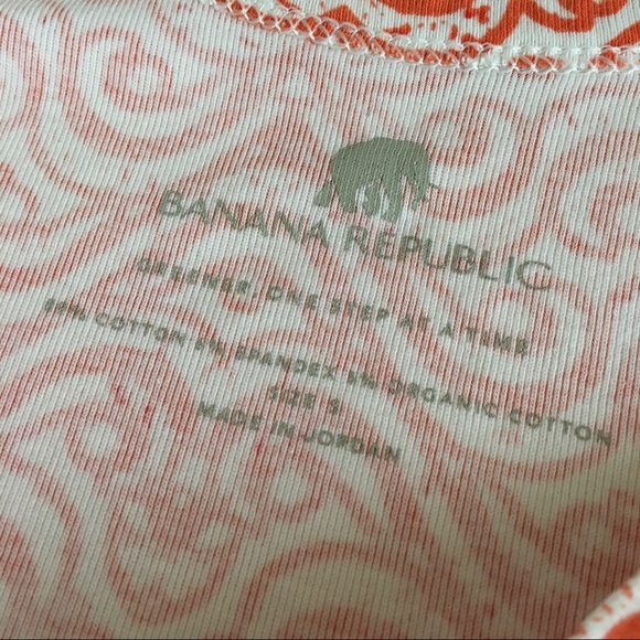 Banana Republic fitted printed tank - Picture 3 of 3